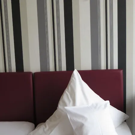 Kronprinzen 3* Königswinter